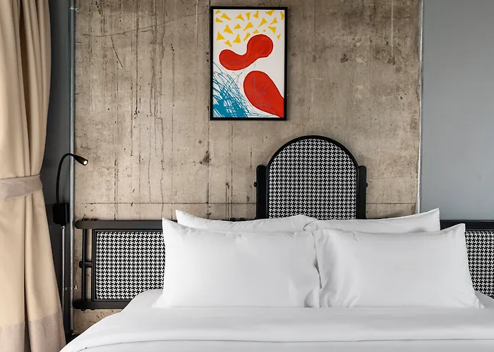 Hotel Mestyle Museum 4*