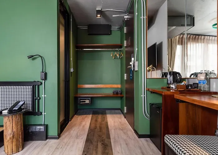 Hotel Mestyle Museum 4*