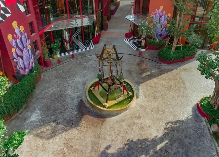 Hotel Mestyle Museum 4*